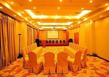 Nanchang Huayu New World Hotel Extérieur photo